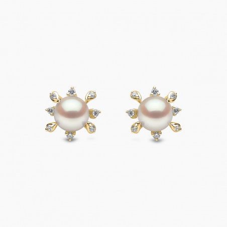 Trend 18K Gold Freshwater Pearl And Multi Diamond Stud Earrings