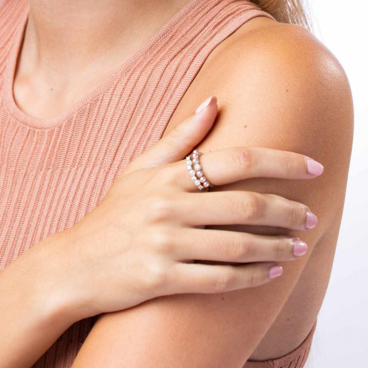 Eclipse 18K Gold Pearl and Diamond Signature Ring Eclipse 18K Gold Pearl and Diamond Signature Ring
