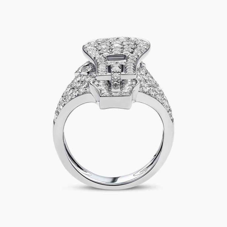 Zyyp 18K Gold and Diamond Ring Zyyp 18K Gold and Diamond Ring