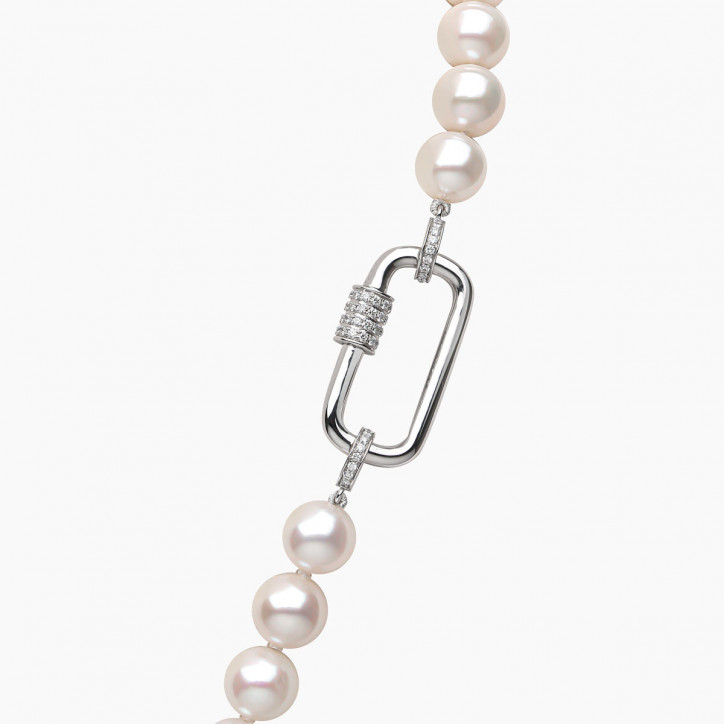 Classic 18K Gold Freshwater Pearl and Diamond Chain Link Necklace
