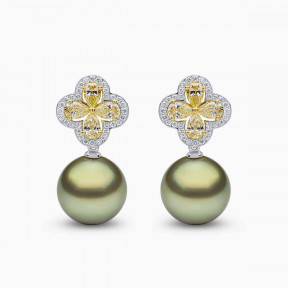 Sunrise 18k Gold Pistachio Tahitian Pearl Clover Motif Diamond Earrings