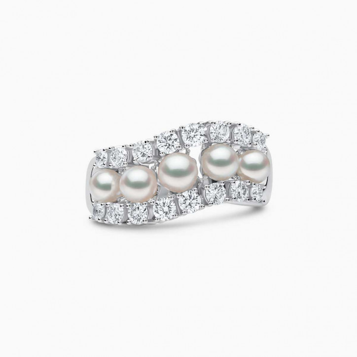 Duchess 18K Gold Pearl and Diamond Ring Duchess 18K Gold Pearl and Diamond Ring