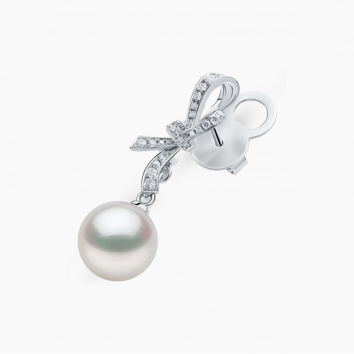 Jazz 18K Gold Pearl and Diamond Ribbon Earrings Jazz 18K Gold Pearl and Diamond Ribbon Earrings
