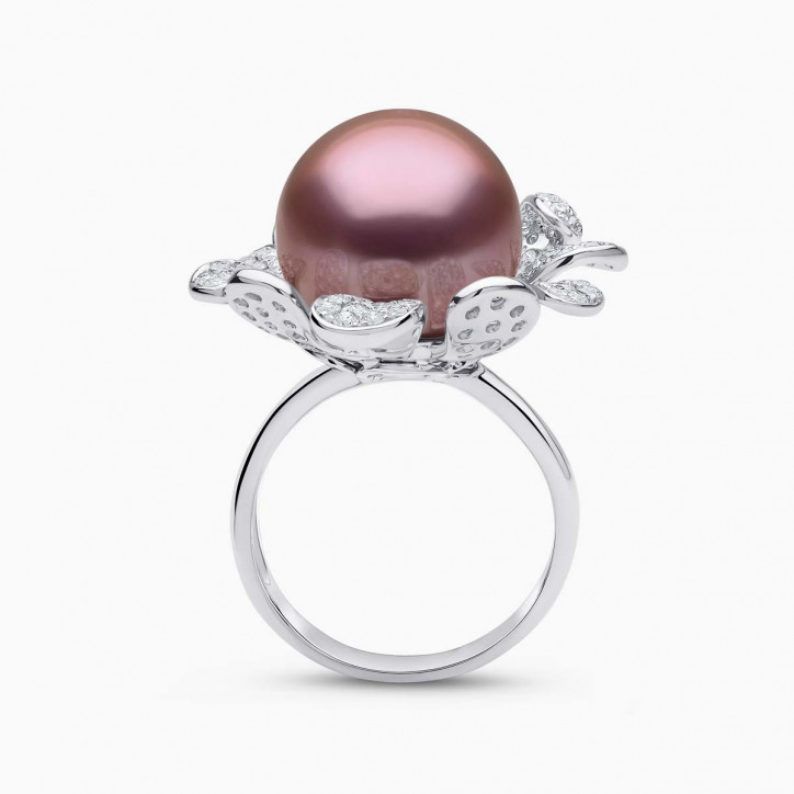 Duchess 18K Gold Pink Pearl and Pavé Diamond Ring Duchess 18K Gold Pink Pearl and Pavé Diamond Ring