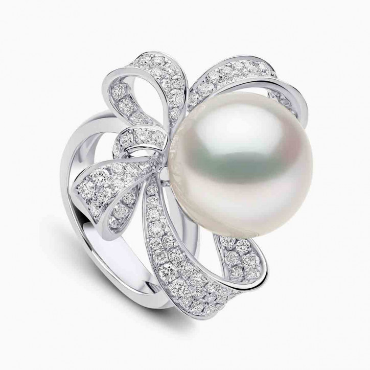 Duchess 18K Gold South Sea Pearl and Diamond Bow Ring Duchess 18K Gold South Sea Pearl and Diamond Bow Ring