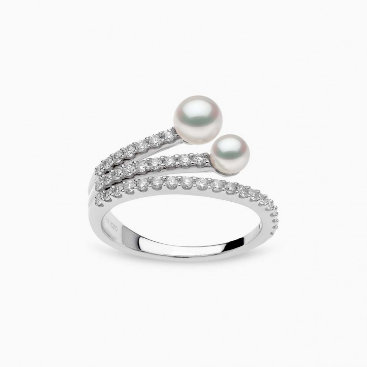 Sleek 18K Gold Double Pearl and Diamond Motif Ring Sleek 18K Gold Double Pearl and Diamond Motif Ring