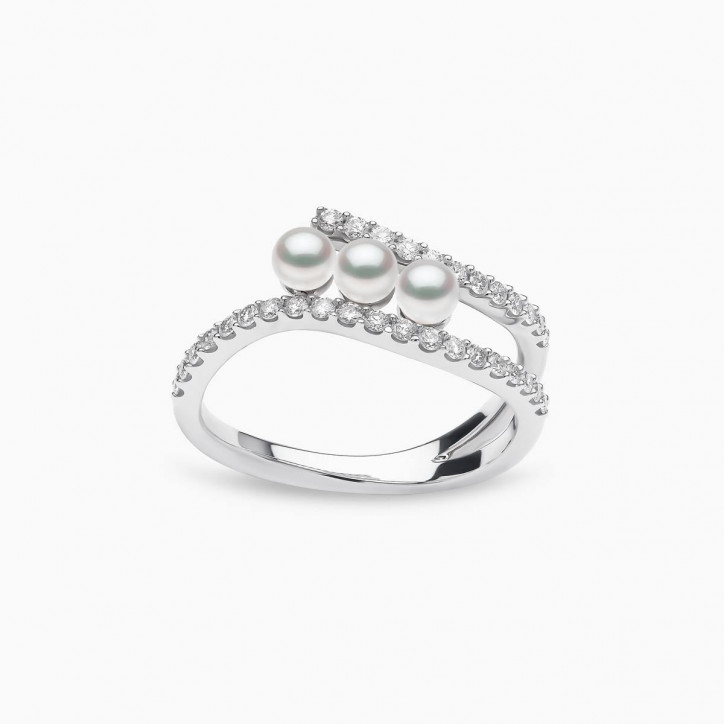 Sleek 18K Gold Triple Pearl and Diamond Ring Sleek 18K Gold Triple Pearl and Diamond Ring