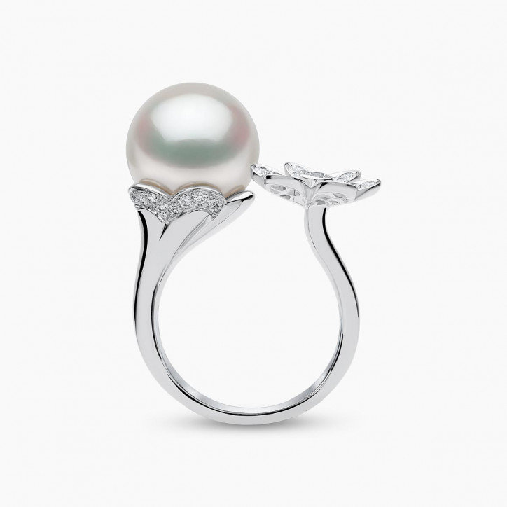 Contessa 18K Gold South Sea Pearl Diamond Flower Ring Contessa 18K Gold South Sea Pearl Diamond Flower Ring
