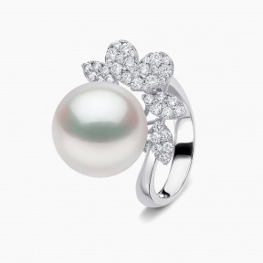 Duchess 18K Gold South Sea Pearl and Flower Diamond Flutter Ring