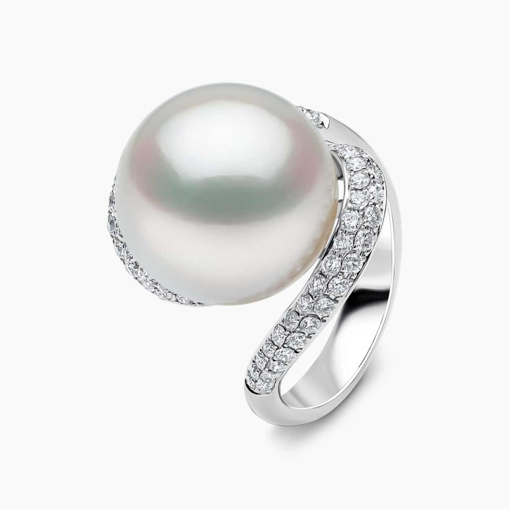 Duchess 18K Gold Pearl and Diamond Halo Ring