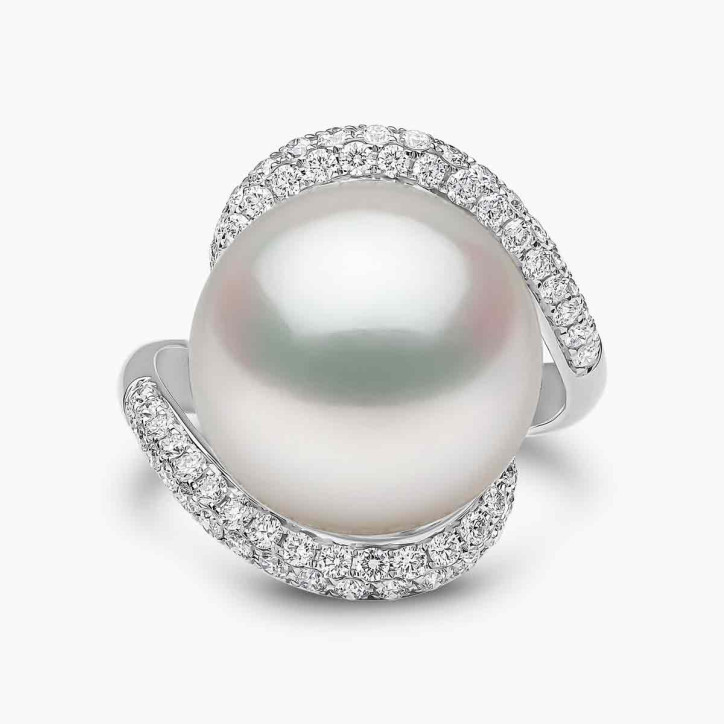 Duchess 18K Gold Pearl and Diamond Halo Ring