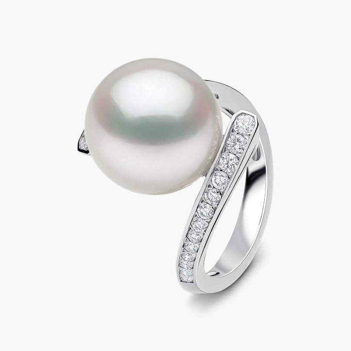Duchess 18K Gold Pearl and Diamond Wrap Ring